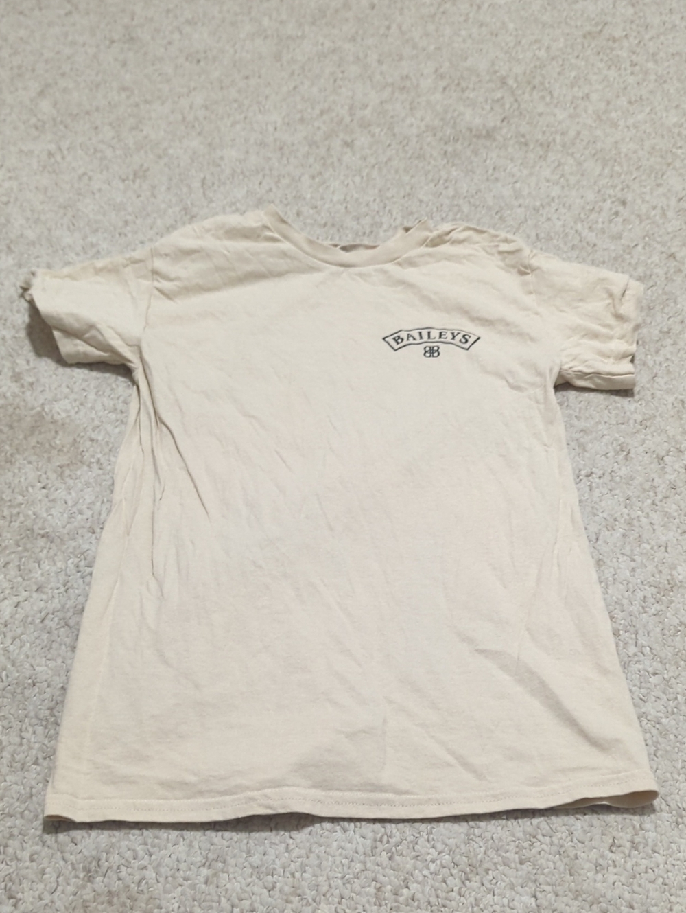 Gildan Cream Short Sleeve Tee with Chest Tag